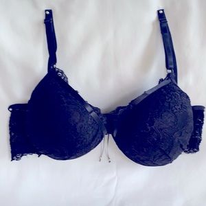NWT Brazilian Style Women’s Beautiful Sexy Underwired Padded Black Lace Bra- L
